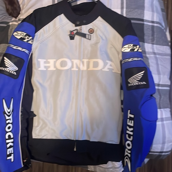 Joe Rocket Honda motorcycle jacket. . - Picture 2 of 3